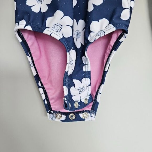 Toddler Girls Rash Guard - Size 2T - Picture 4 of 4